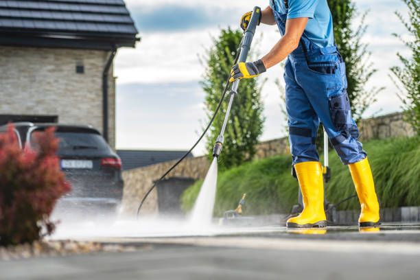 Best Sidewalk and Walkway Cleaning  in Mechanicville, NY